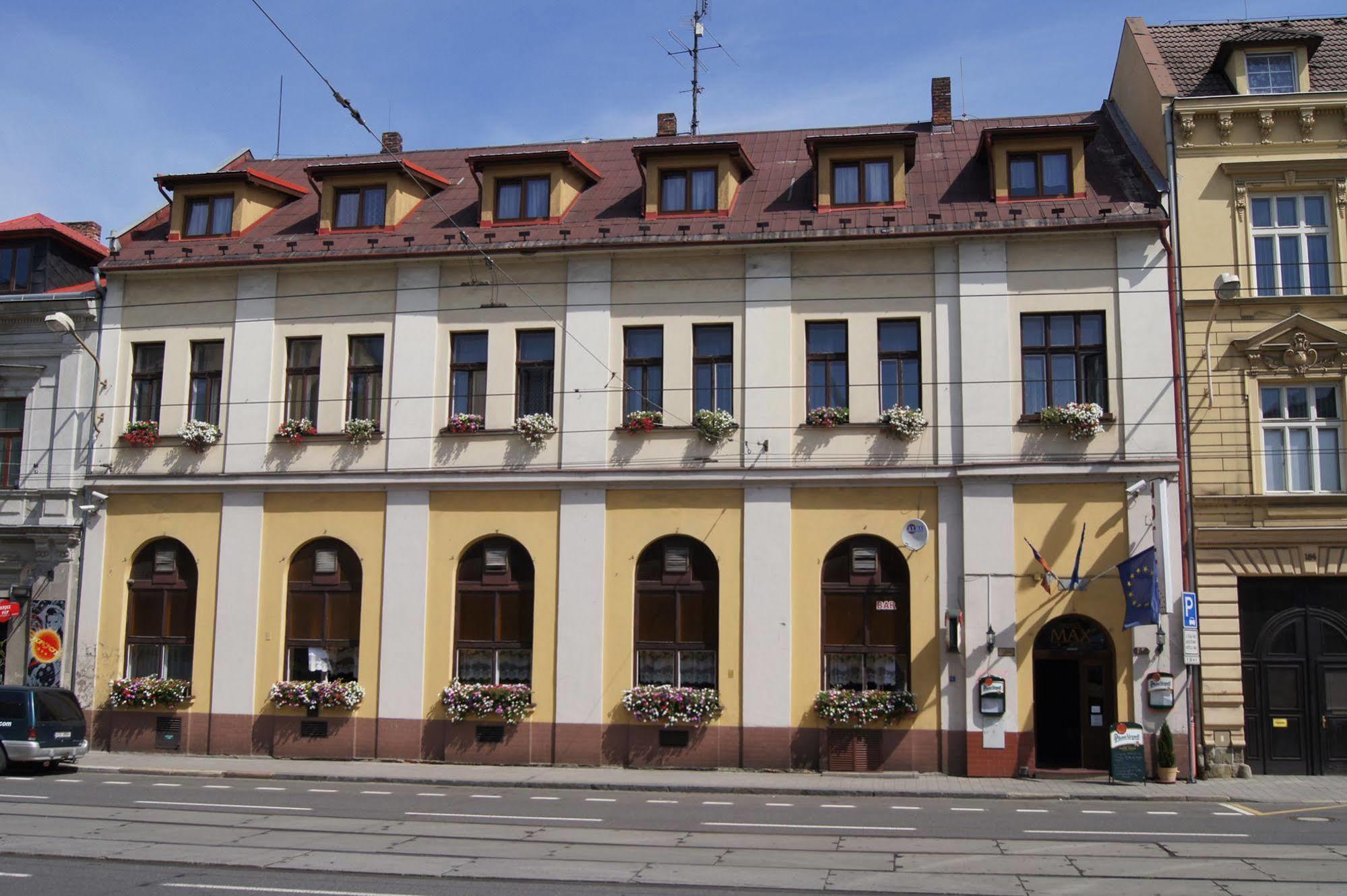 Hotel Max Simek Ostrava Eksteriør bilde